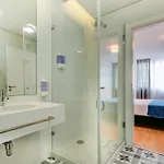 Serviced - Liberdade Готель 4*
